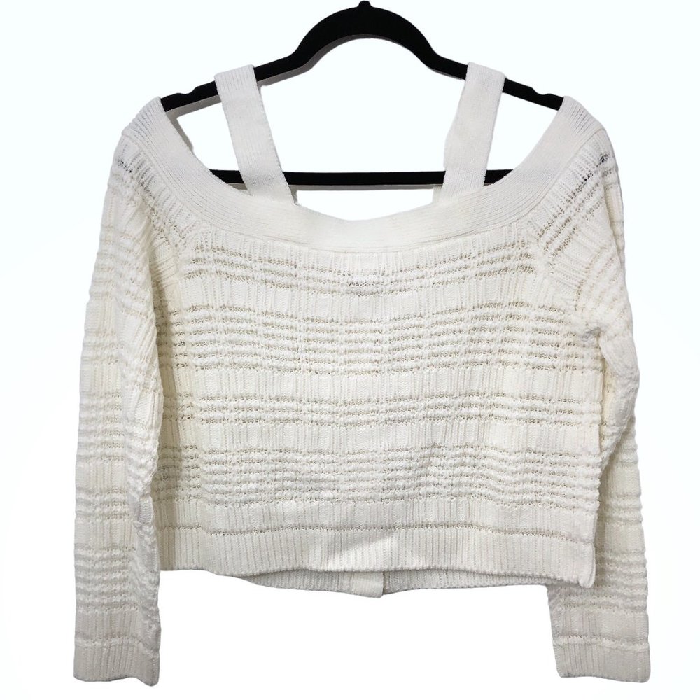 New Venus Solid White Cold Shoulder Button Long S… - image 2